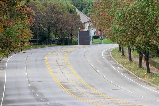 �����ѧ�����վ�ҵ�� ���չ�ϵ���й�ѧ�ӵ���